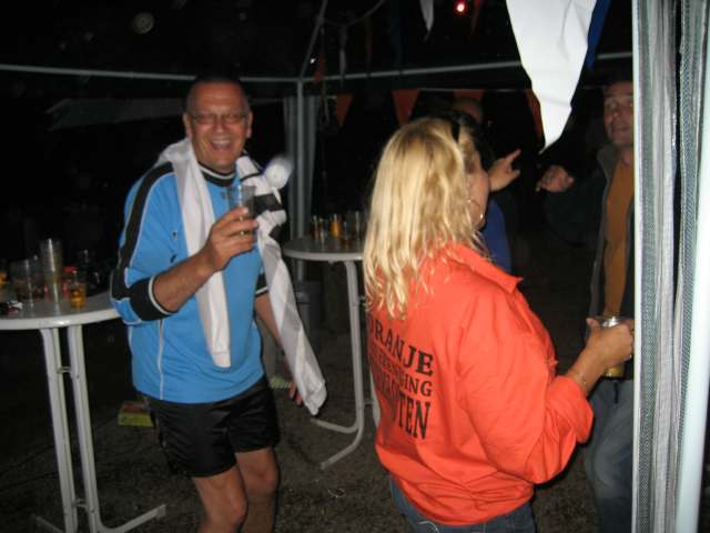 6KAMP 2006 Dorpshuis Vierhouten (Oranje/ijsvereniging)